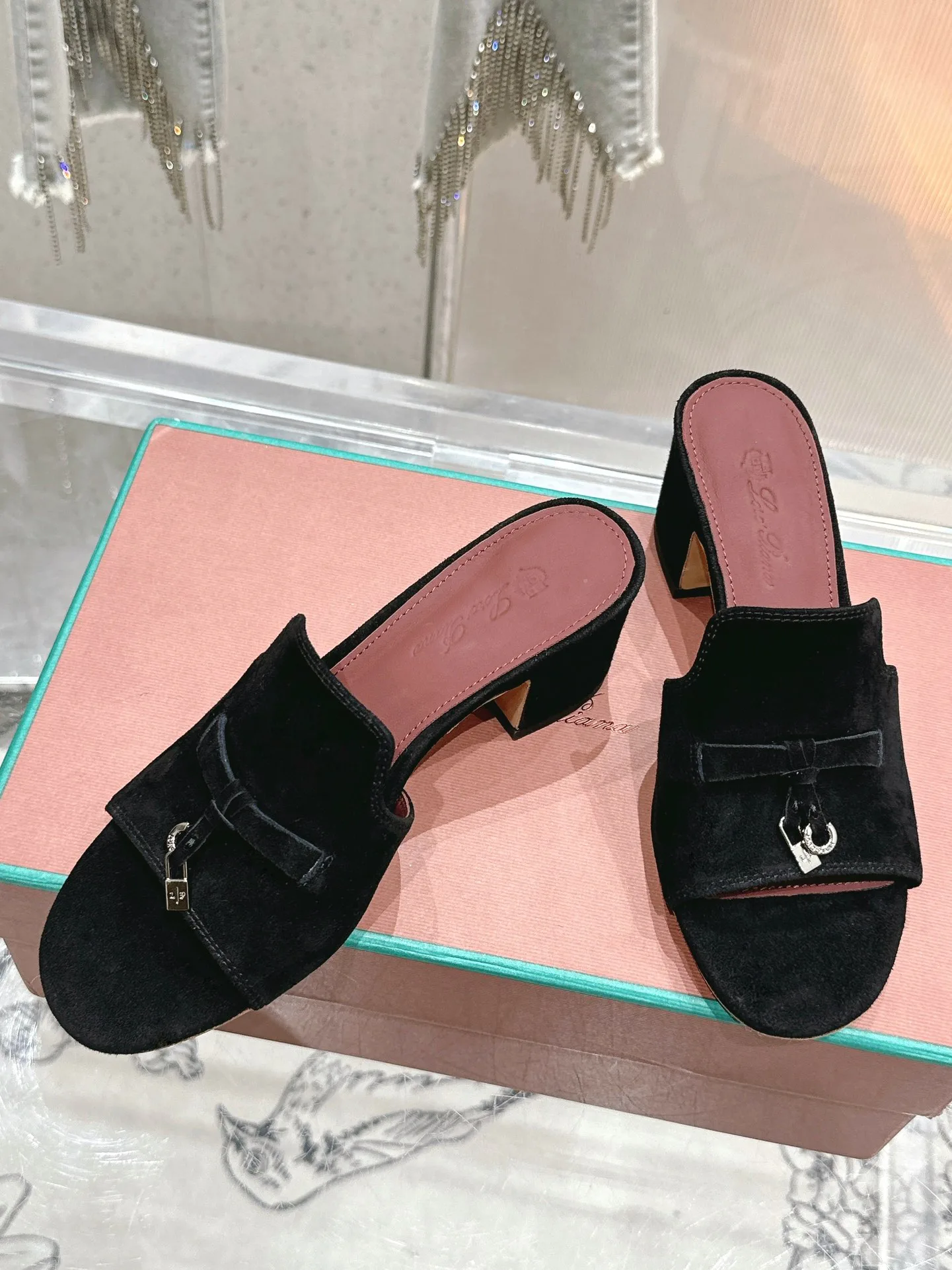 Босоножки Женские Loro Piana 9150633