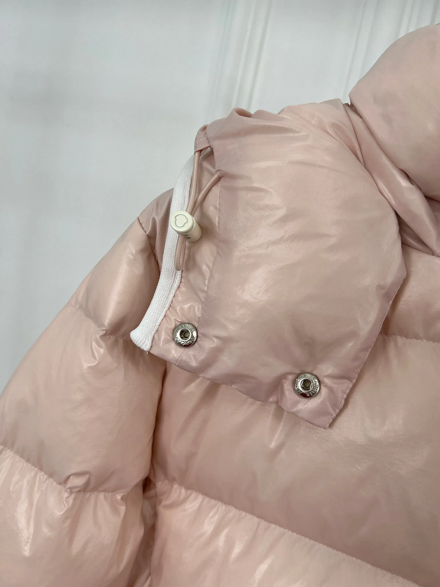 Куртки И Пуховики Женские Moncler 18416223