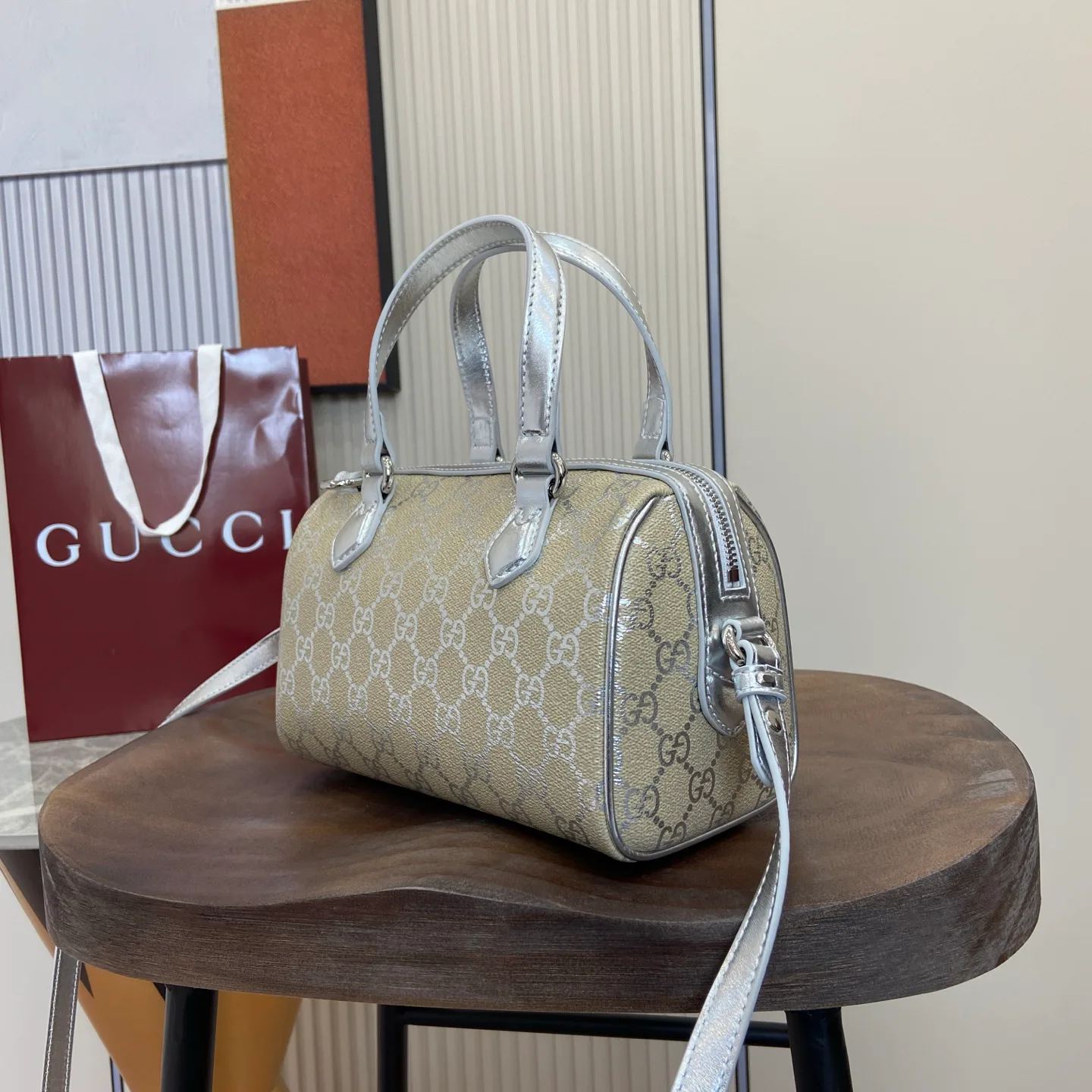 Классические Сумки Женские Gucci 10841813