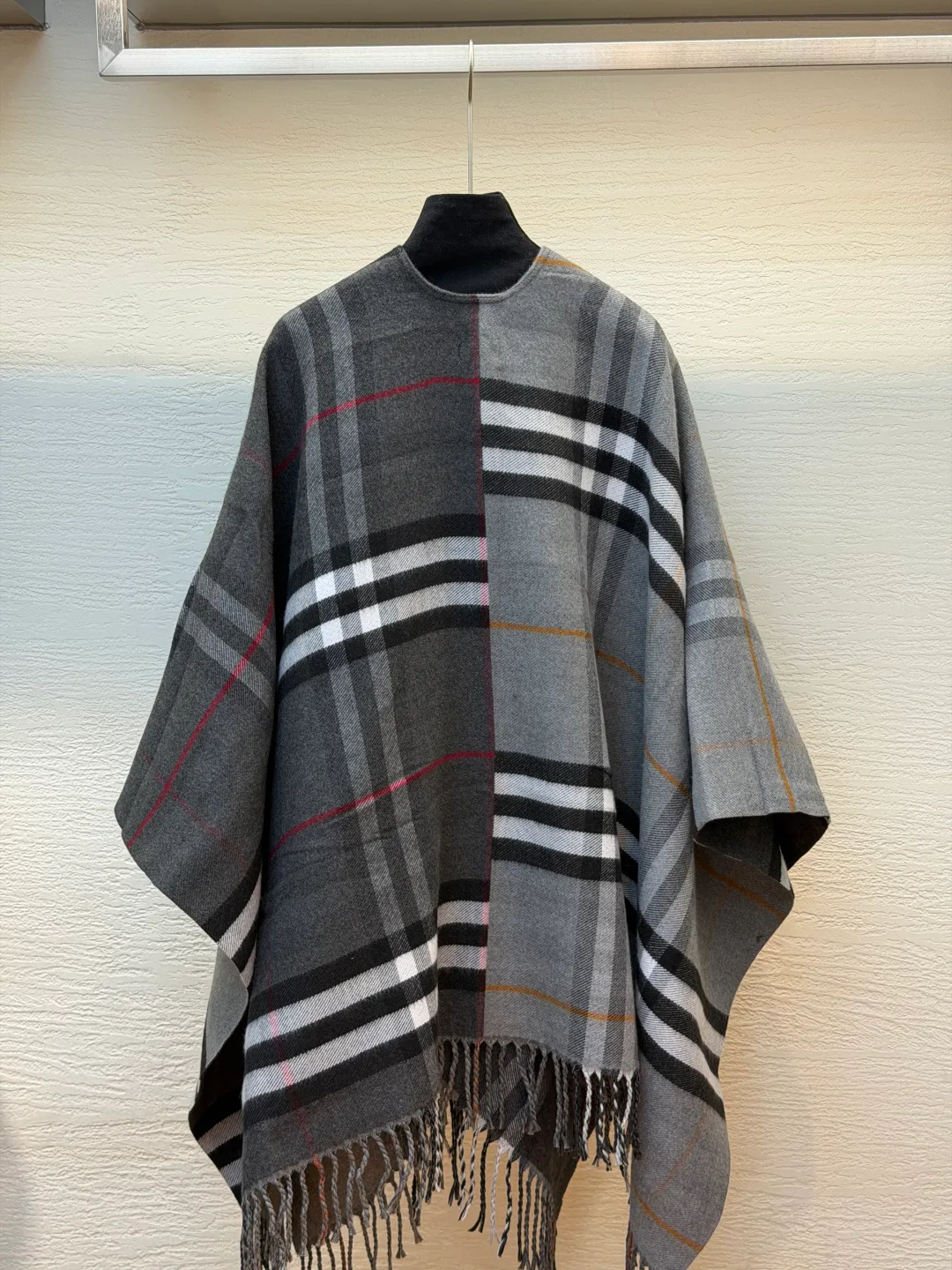 Пальто Женские Burberry 19038461