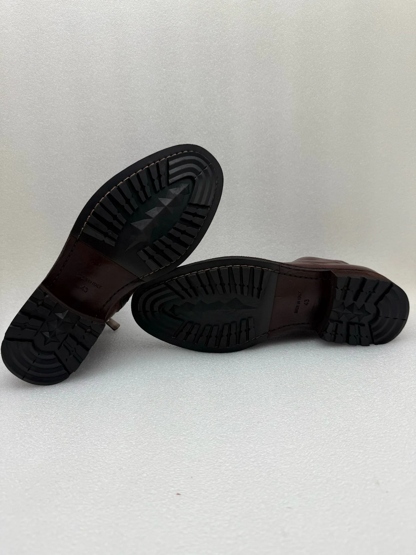 Ботинки Мужские Prada 242370