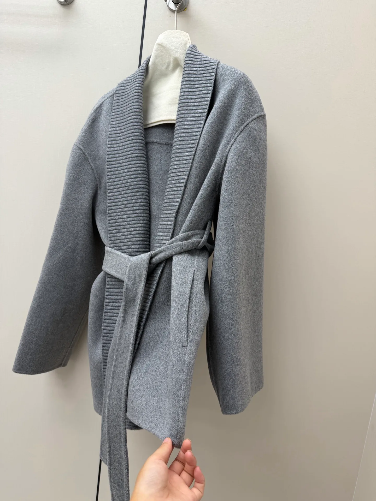 Пальто Женские Loro Piana 17919568