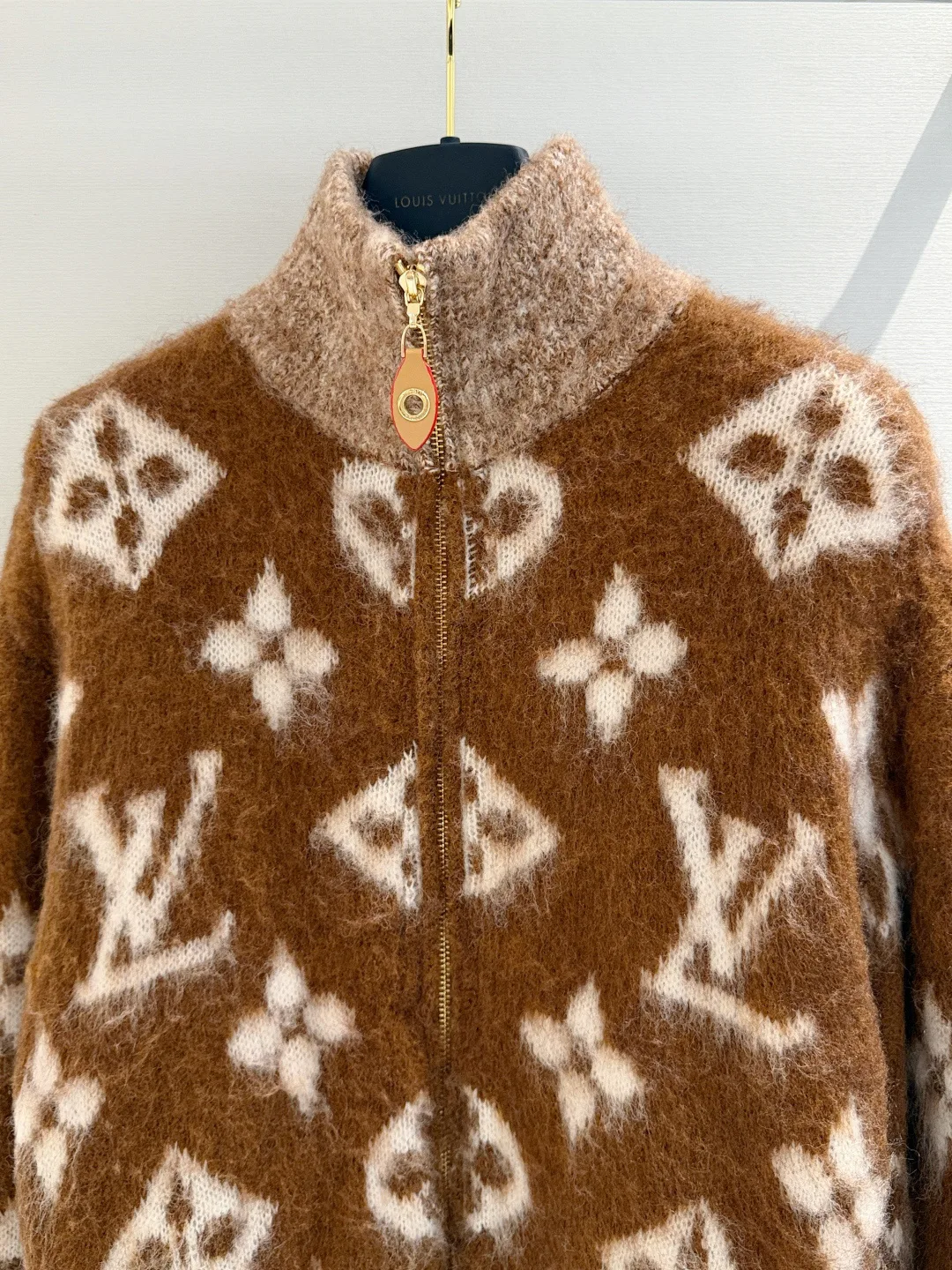 Джемперы И Свитеры Женские Louis Vuitton 19246761