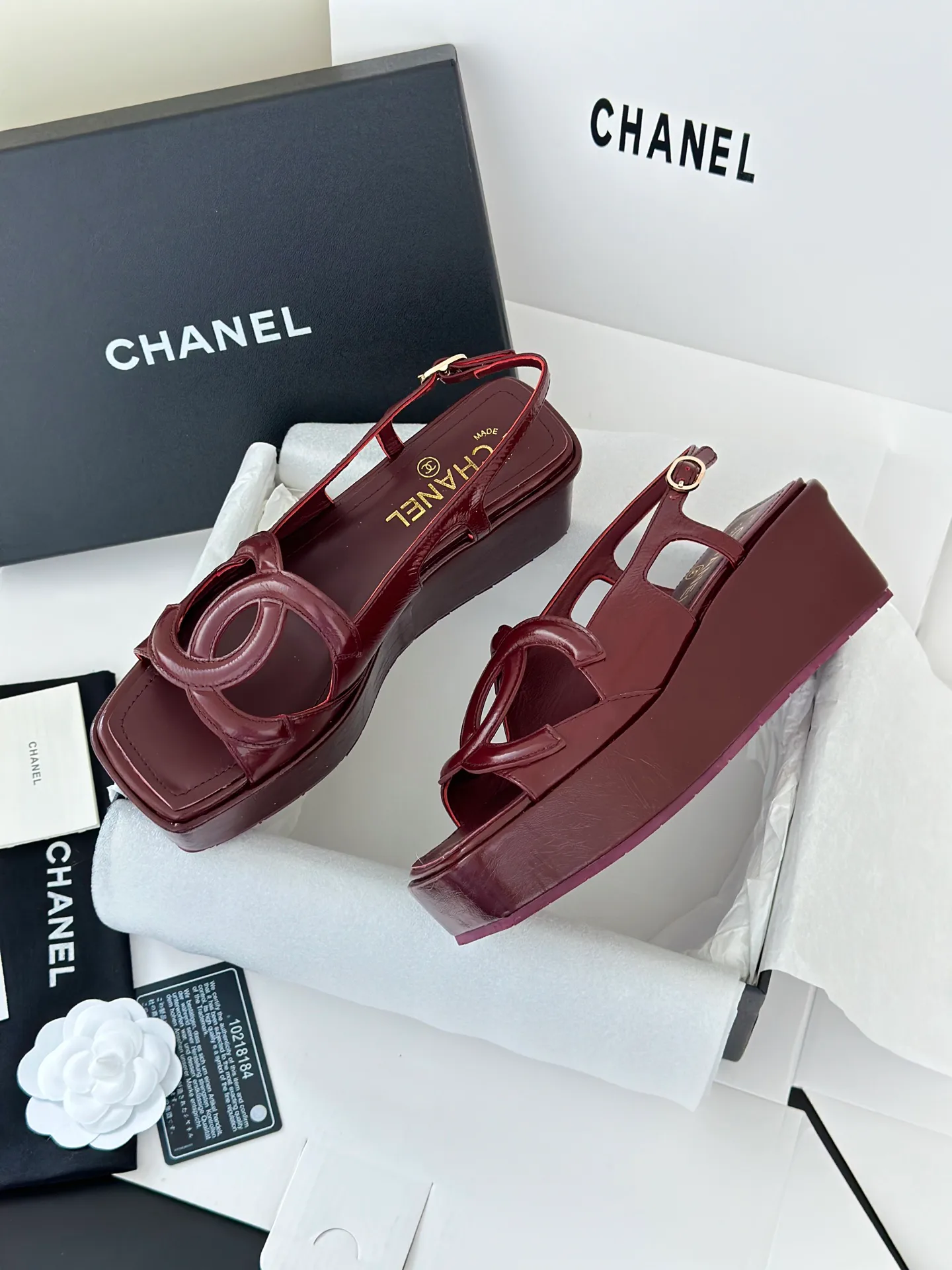 Босоножки Женские Chanel 18143040