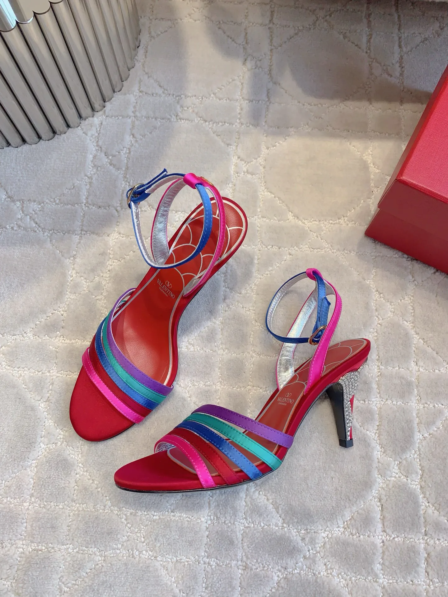 Босоножки Женские Valentino 9370