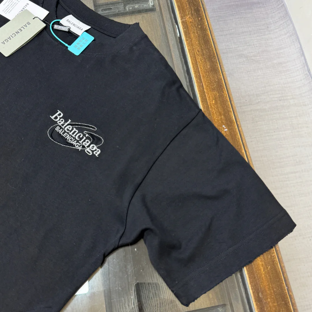 Футболки Женские Balenciaga 10785194