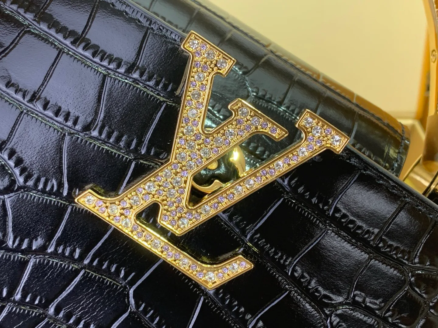 Классические Сумки Женские Louis Vuitton 17796555