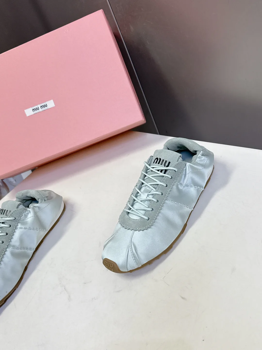 Кроссовки Женские Miu Miu 455391