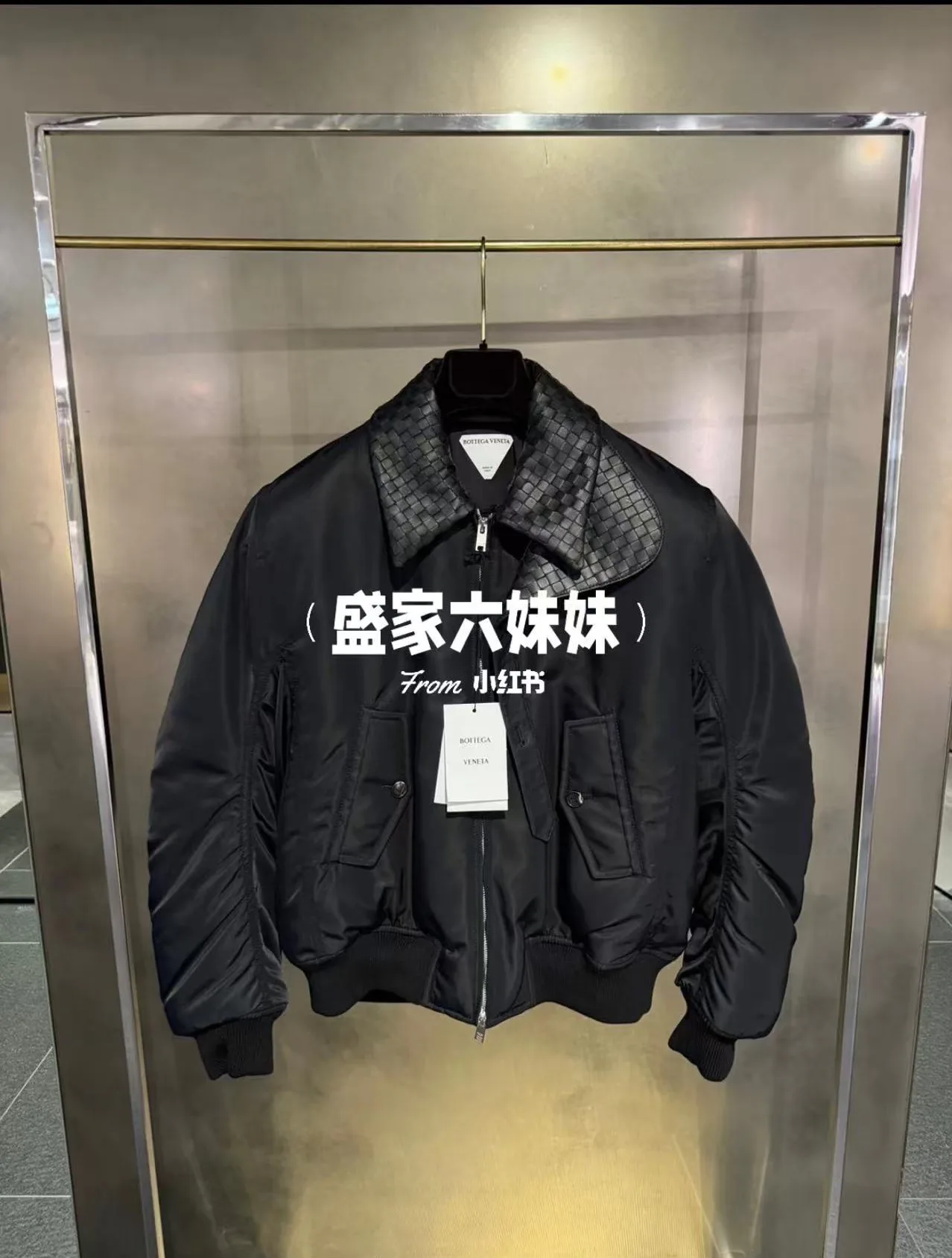 Куртки И Пуховики Женские Bottega Veneta 19421662