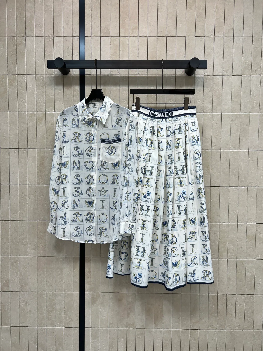 Костюмы Женские Christian Dior 12806750