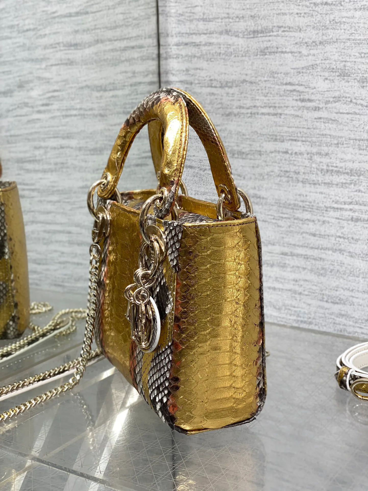 Классические Сумки Женские Christian Dior 11581726
