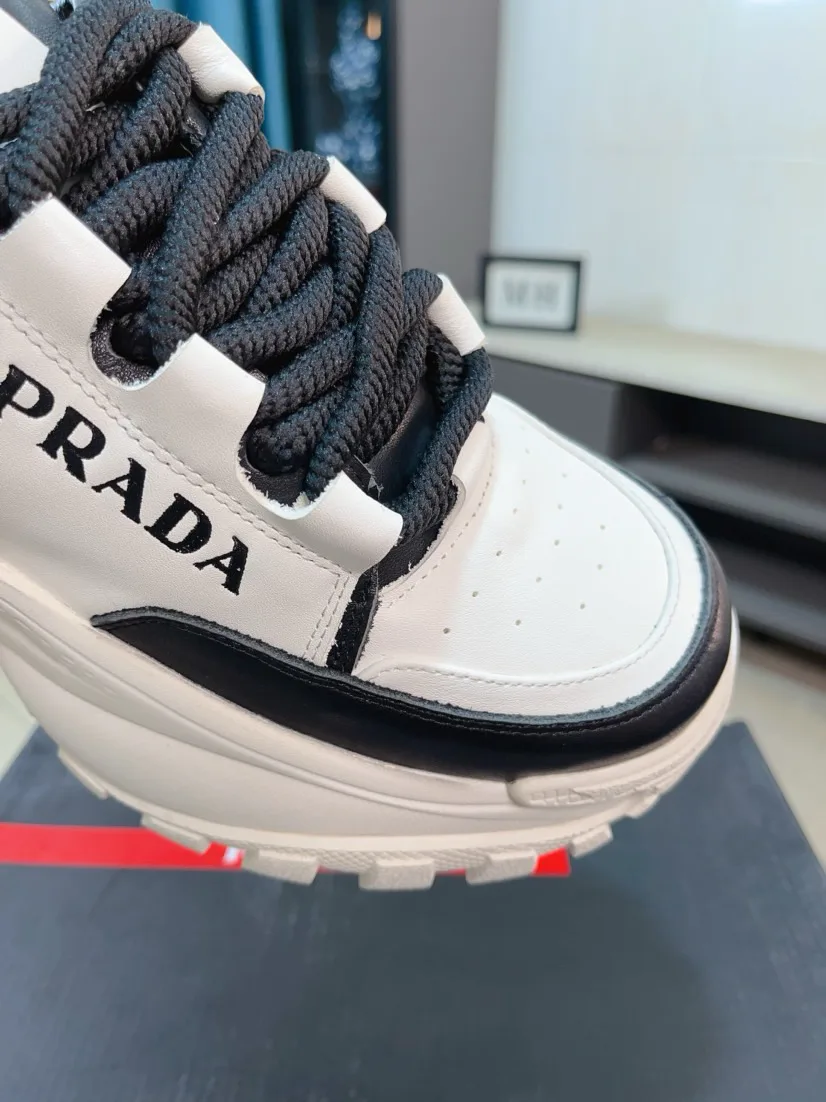 Кроссовки Мужские Prada 4325828