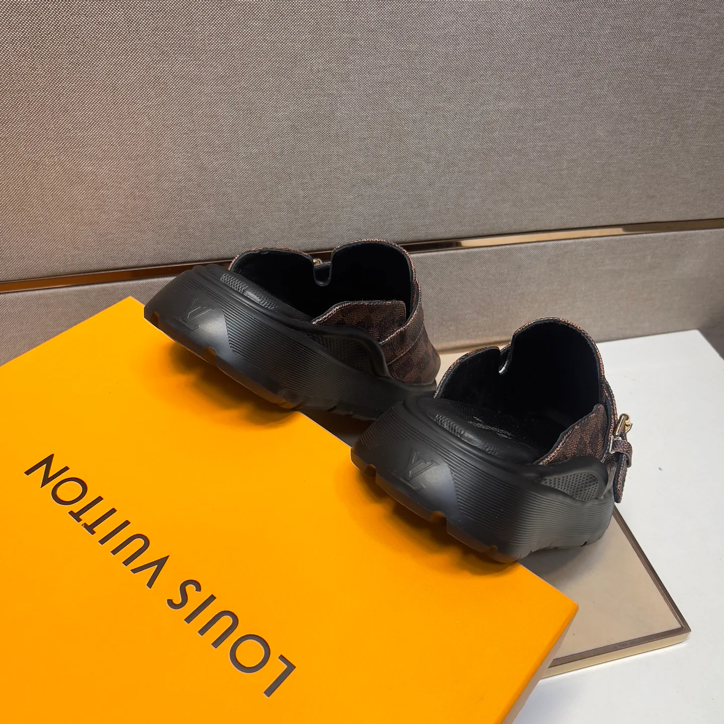 Мюли И Сабо Женские Louis Vuitton 74025