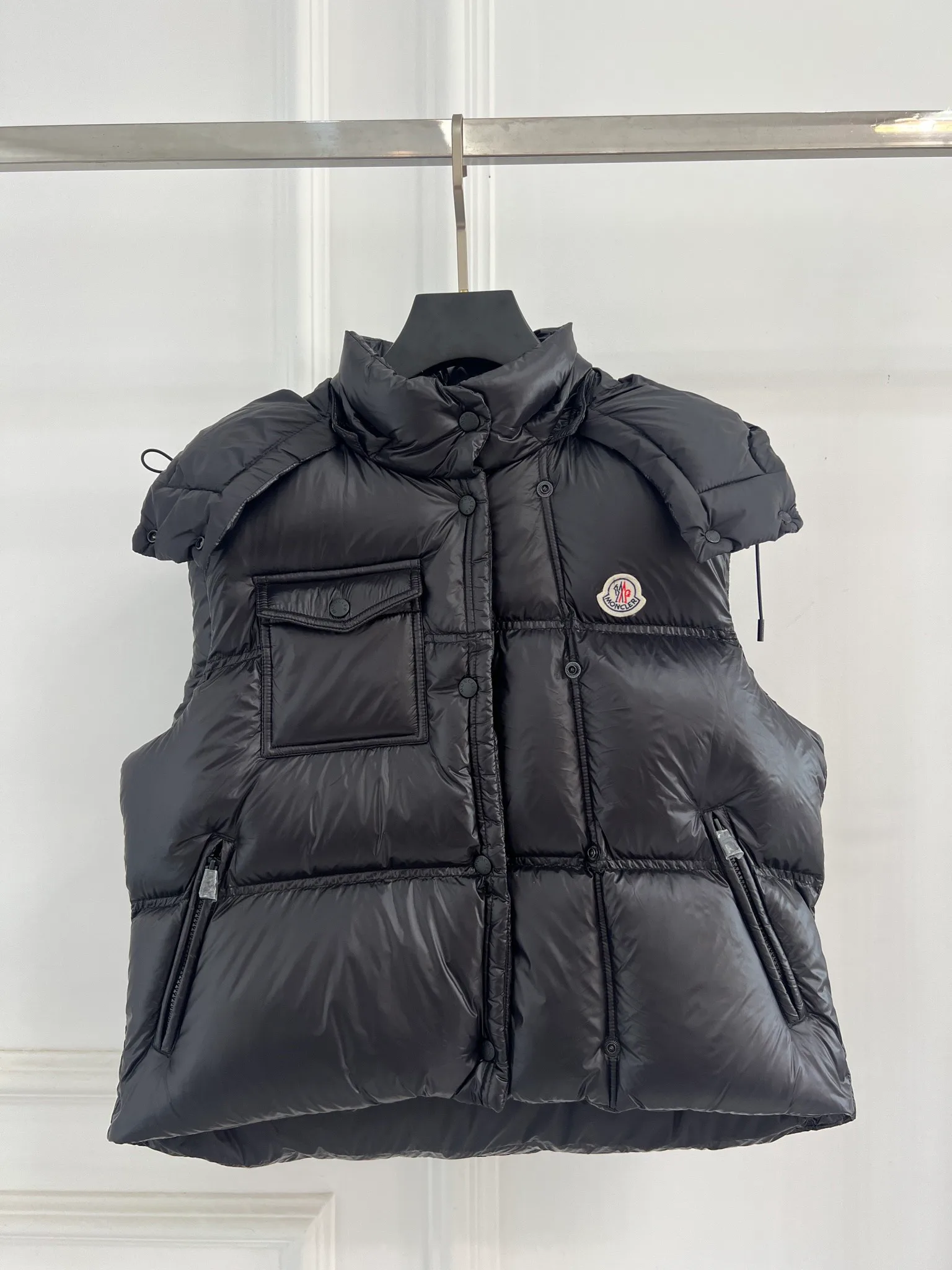 Жилеты Женские Moncler 18416169