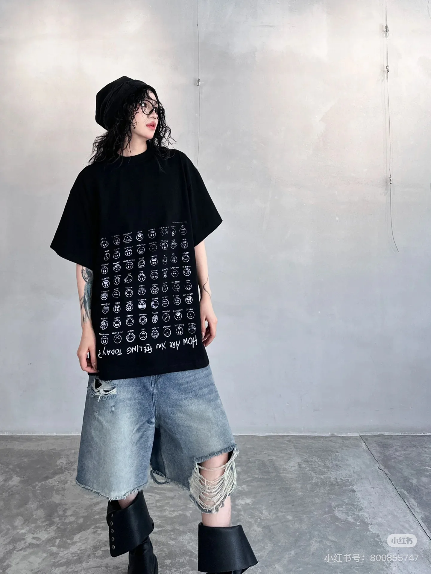 Футболки Женские Balenciaga 12871