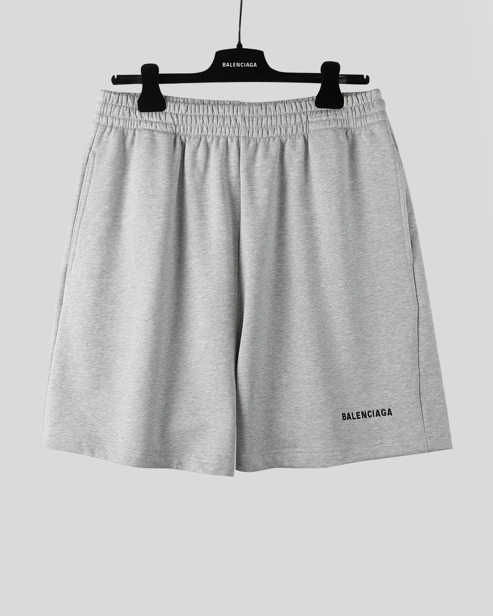 Шорты Женские Balenciaga 18190724