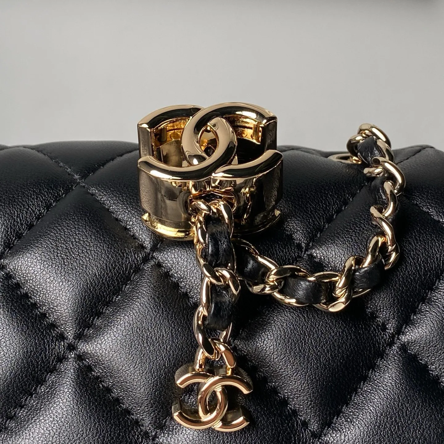 Классические Сумки Женские Chanel 13186853