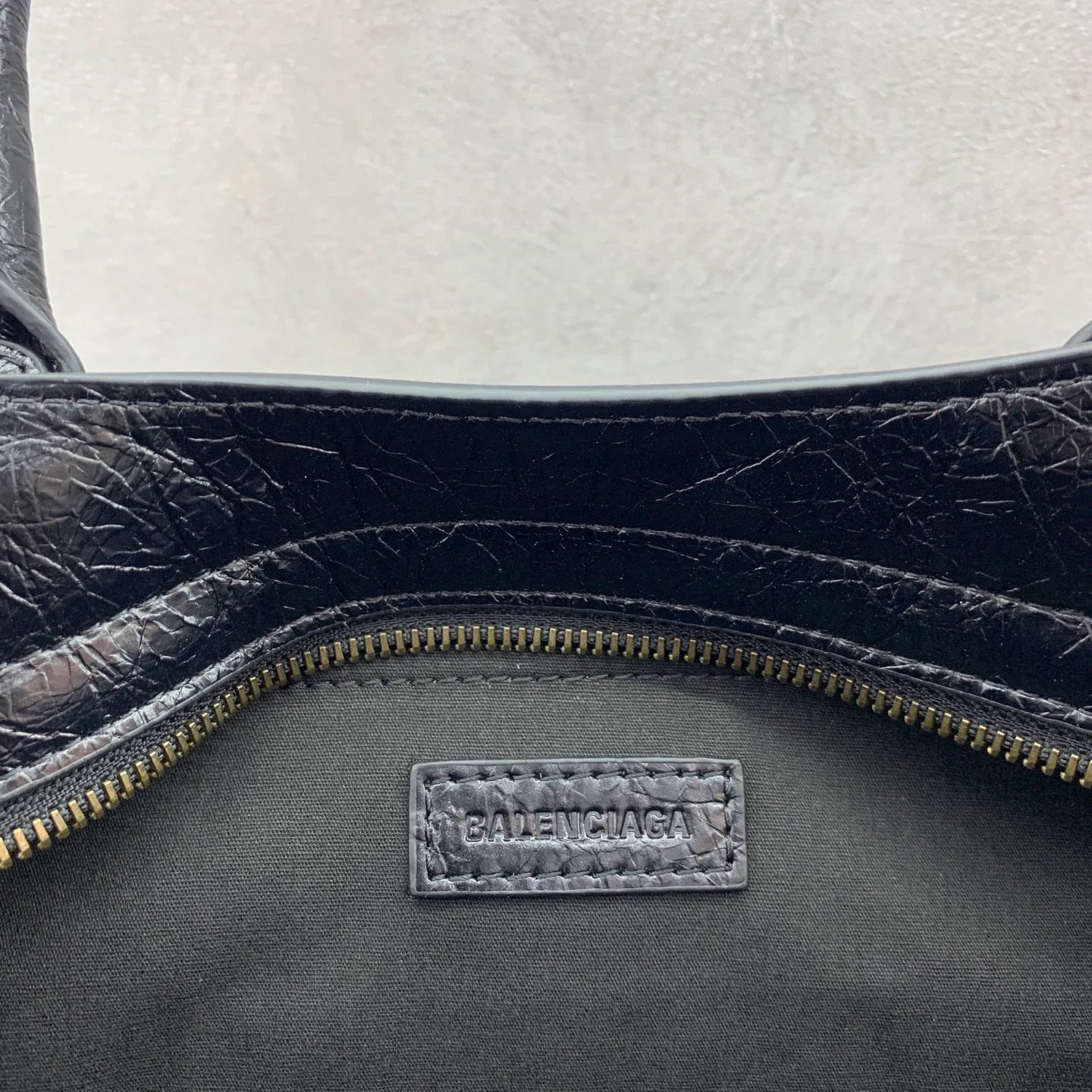 Классические Сумки Женские Balenciaga 11539668