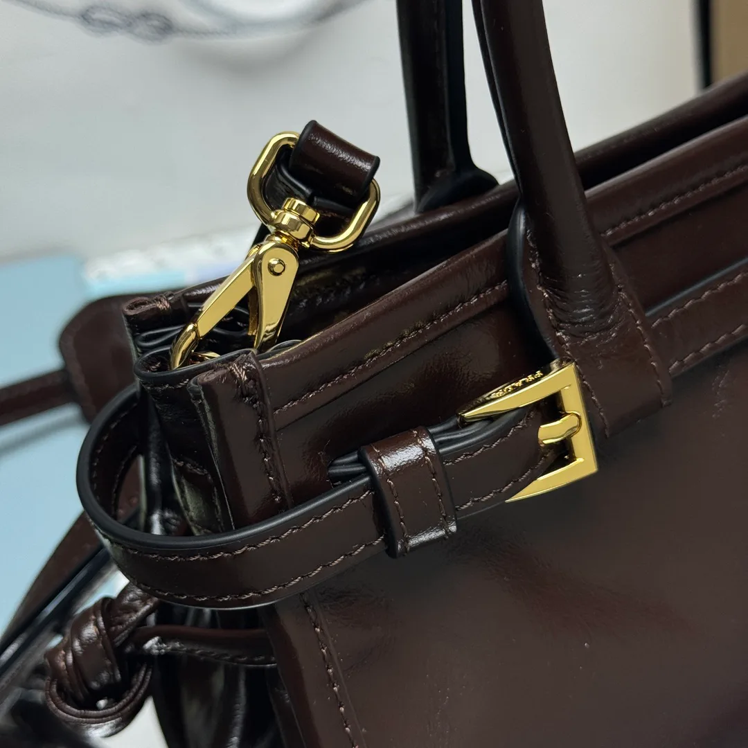 Классические Сумки Женские Prada 10446848