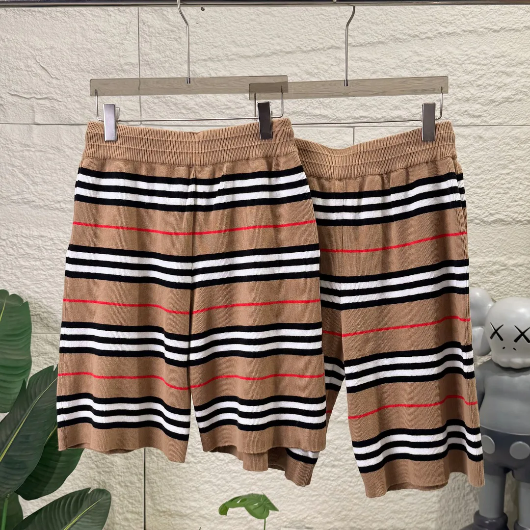 Шорты Мужские Burberry 17157702