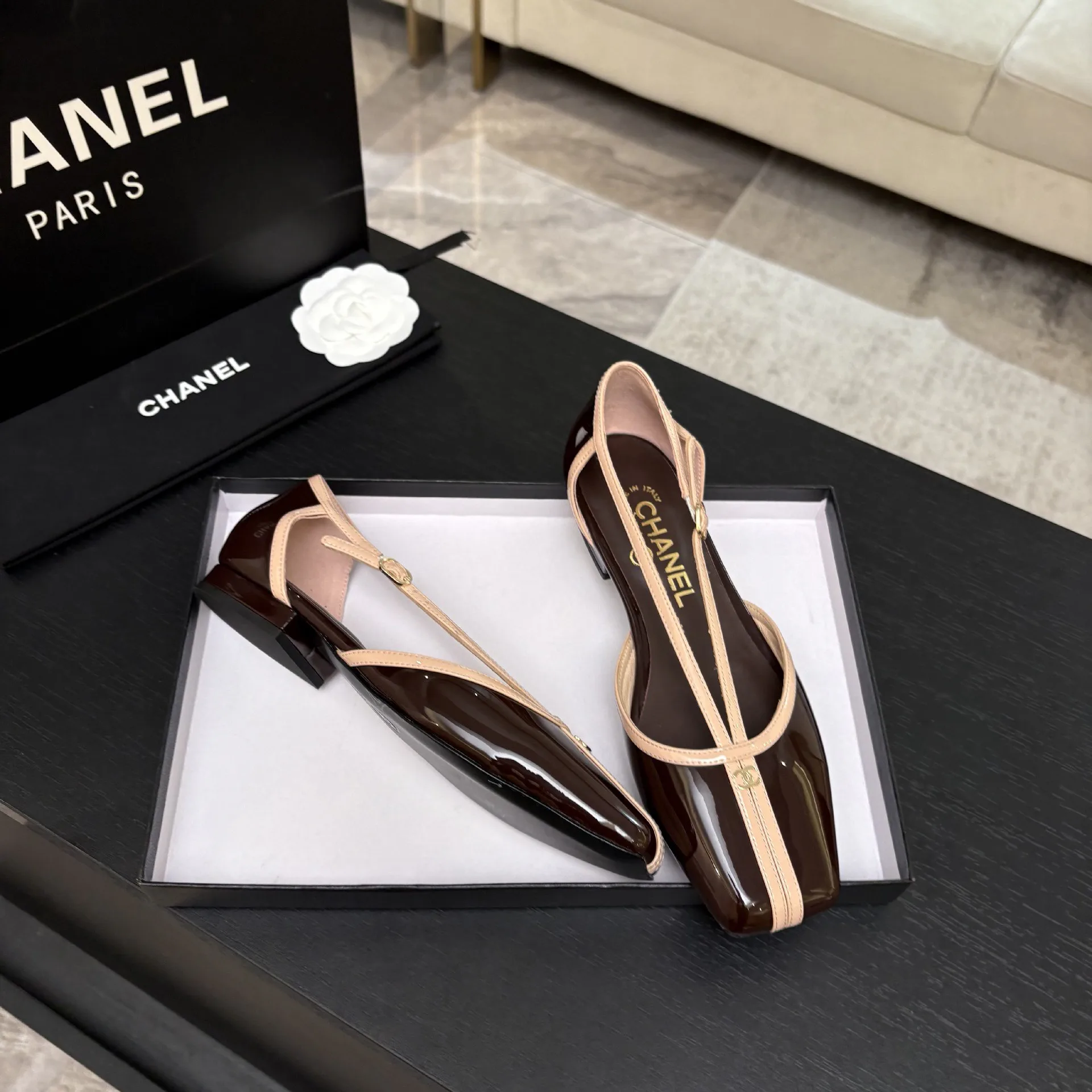 Босоножки Женские Chanel 19418678