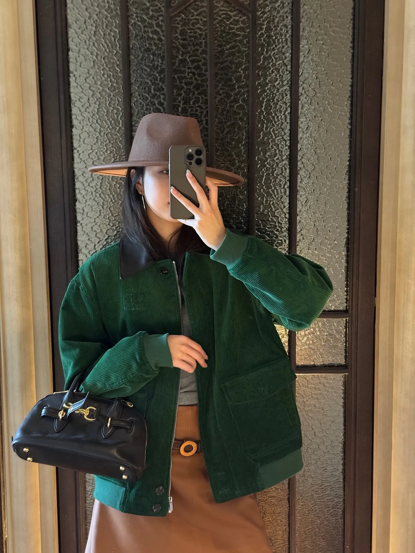 Куртки И Пуховики Женские Miu Miu 1857549