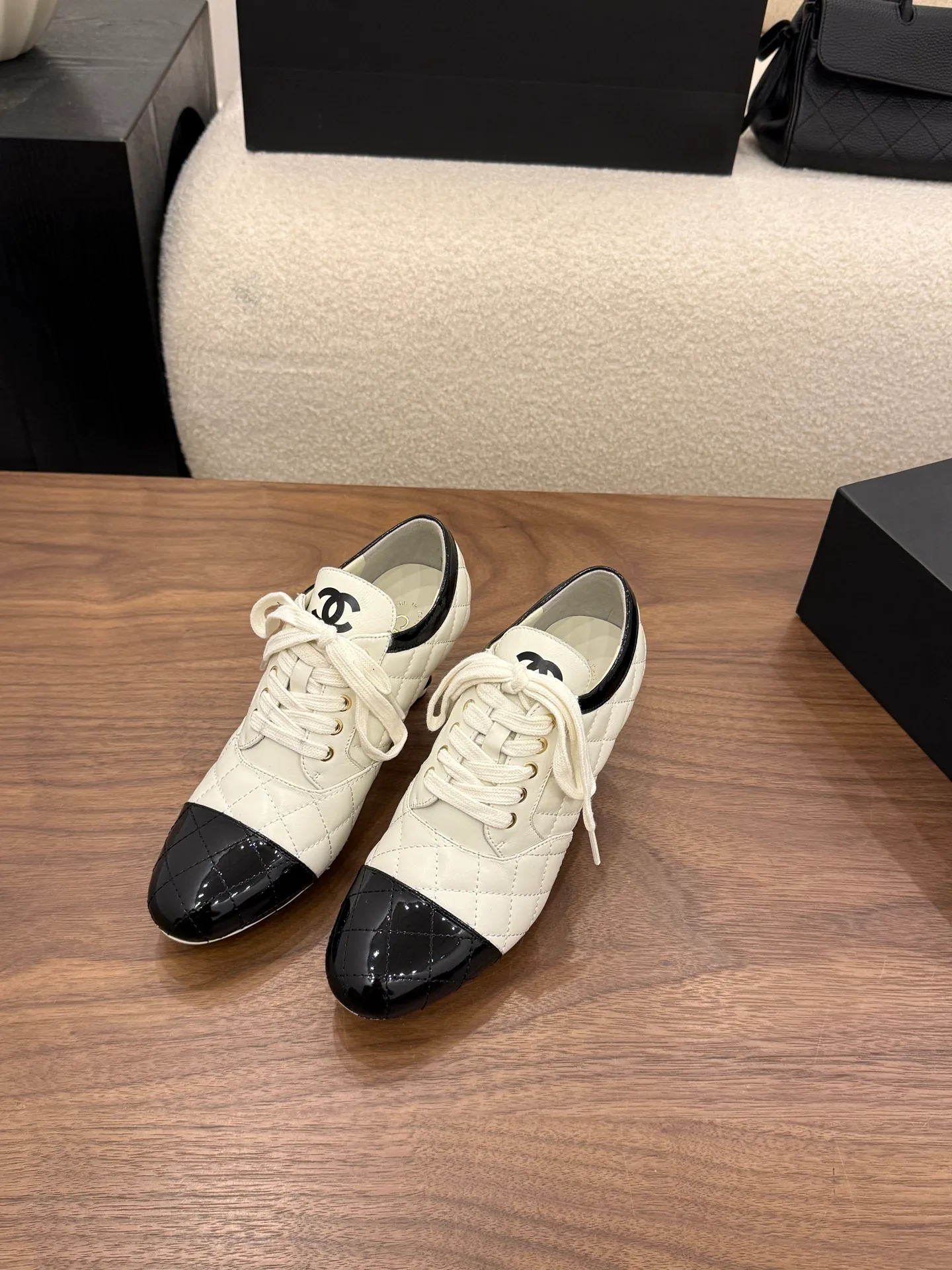 Туфли Женские Chanel 17920847