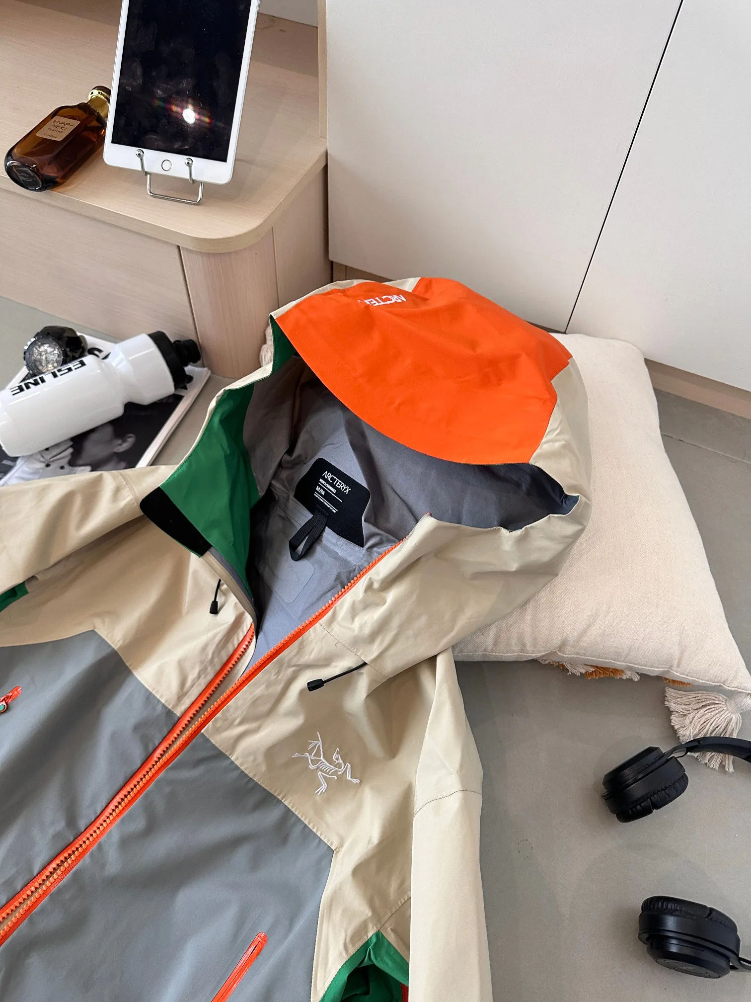 Куртки Женские Arc'teryx 67336