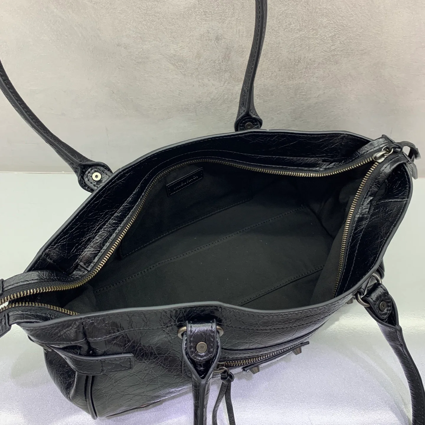 Классические Сумки Женские Balenciaga 11539668