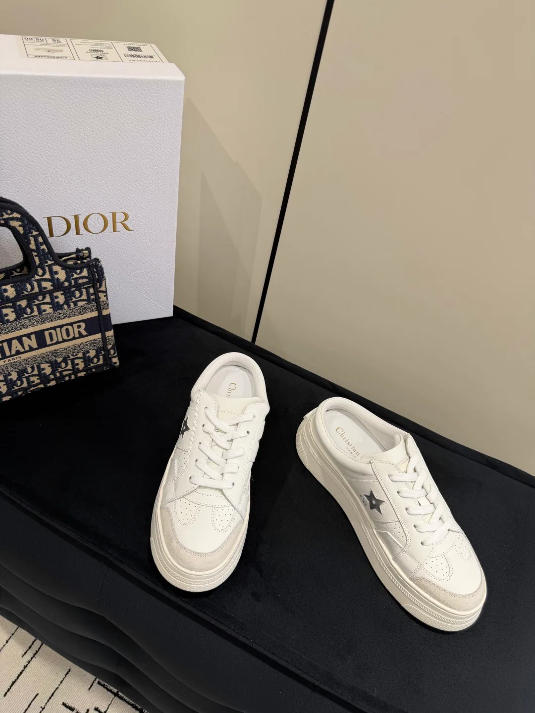 Кроссовки Женские Christian Dior 12674414