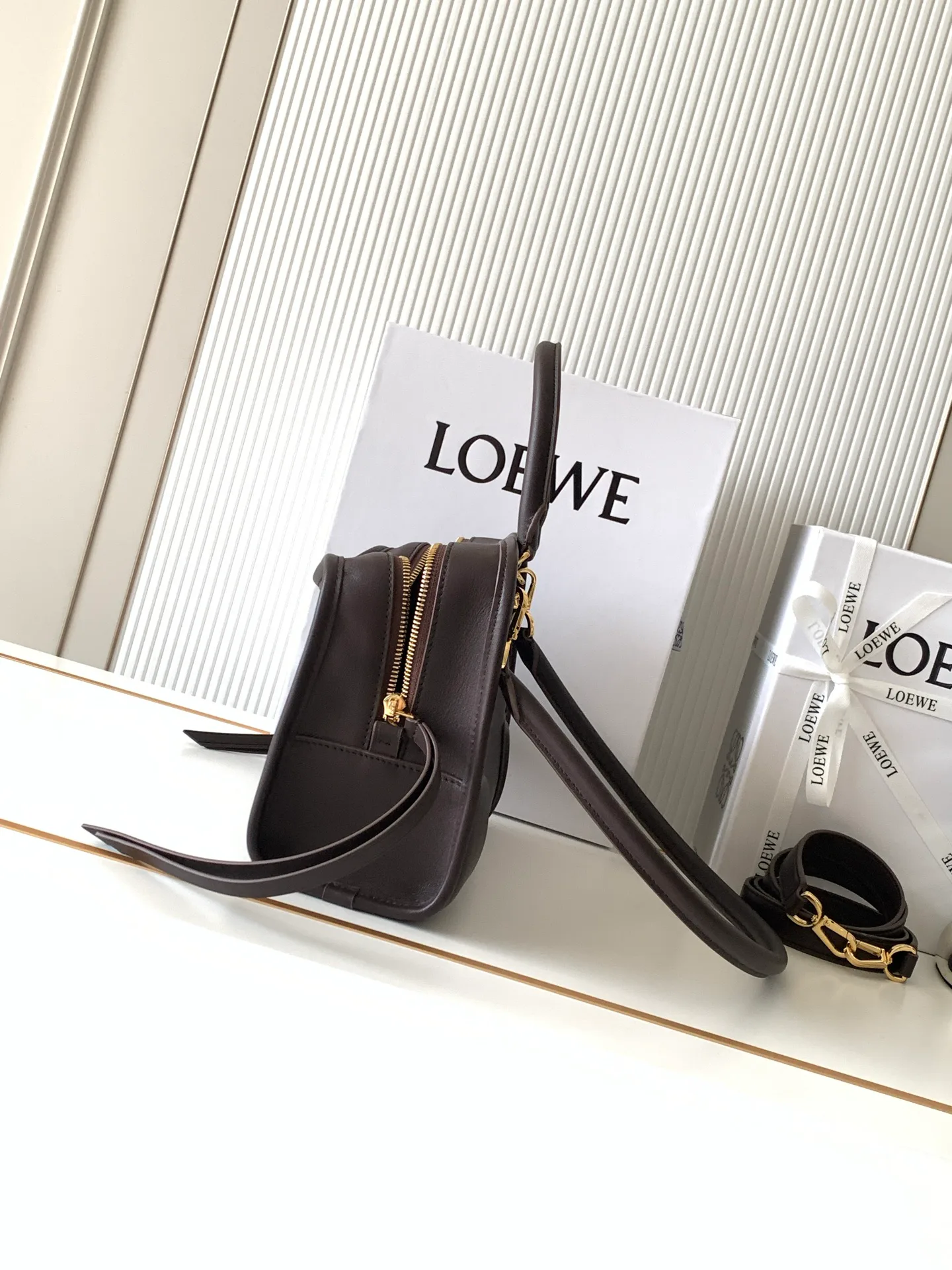 Классические Сумки Женские Loewe 13577462