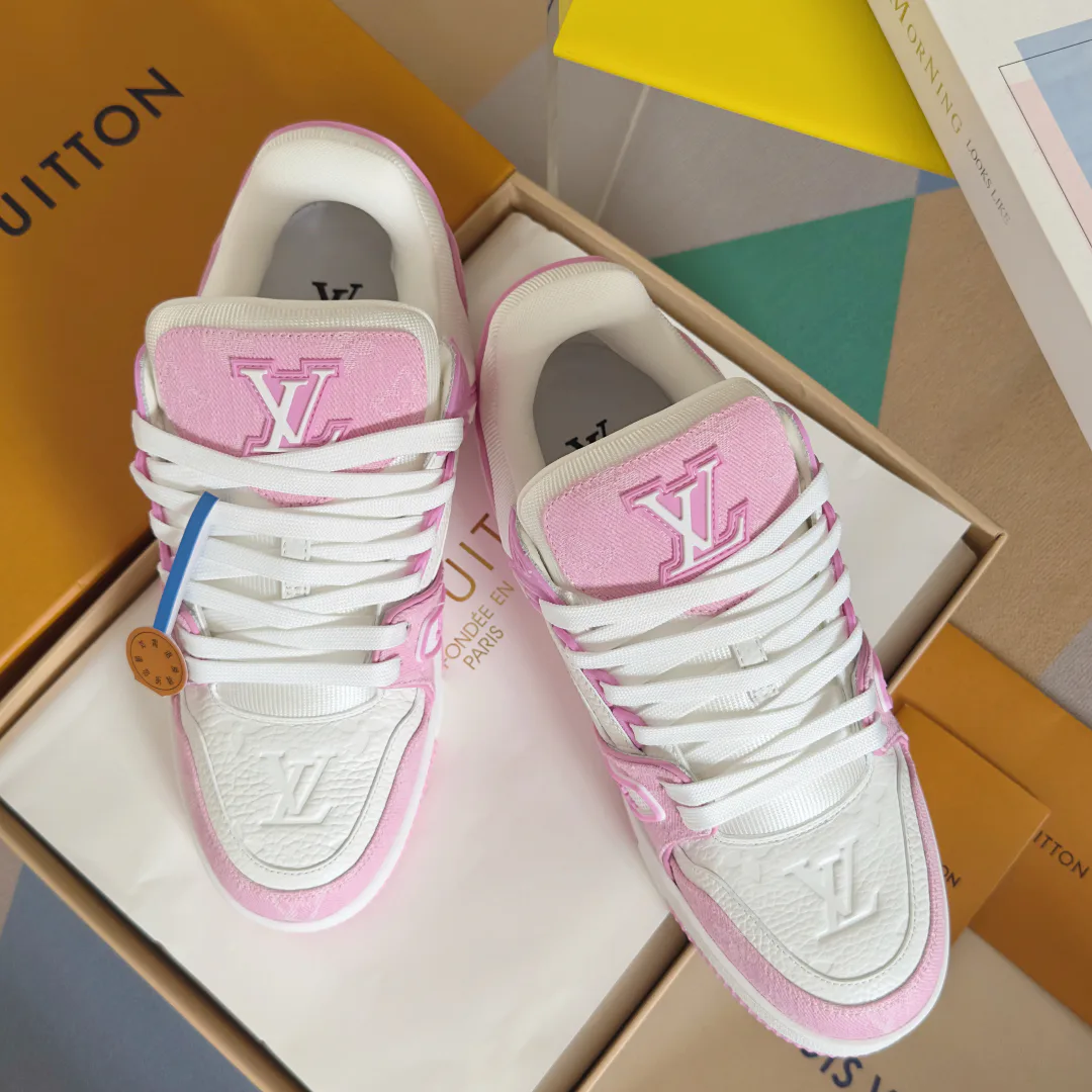 Кроссовки Женские Louis Vuitton 55008