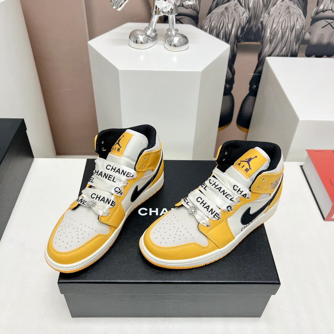 Кроссовки Женские Chanel 17420