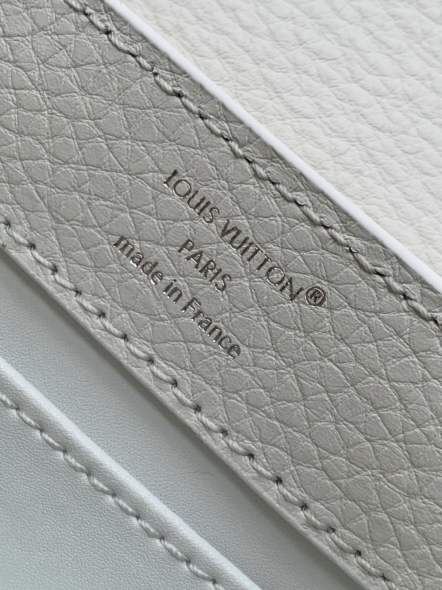 Классические Сумки Женские Louis Vuitton 17802978