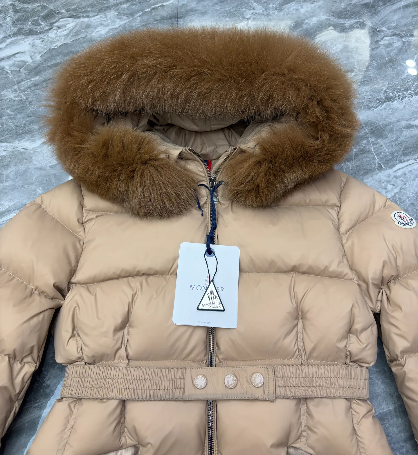 Куртки И Пуховики Женские Moncler 18111720