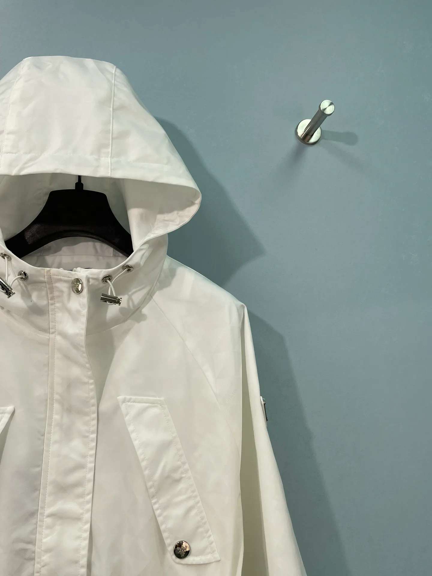 Куртки И Пуховики Женские Prada 17943345