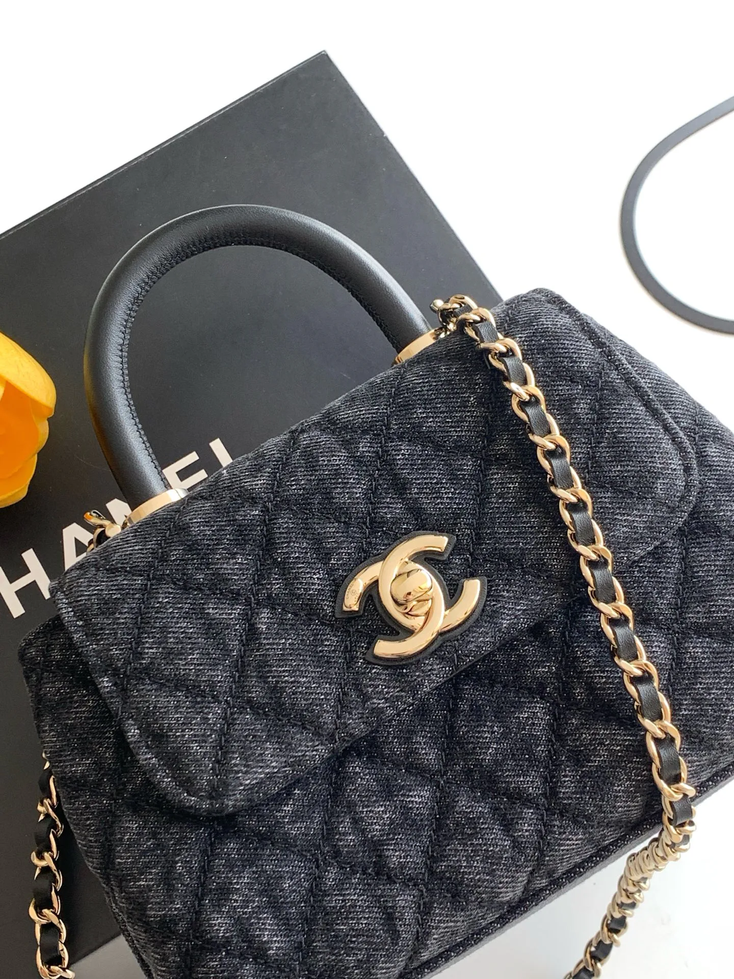 Классические Сумки Женские Chanel 12605785