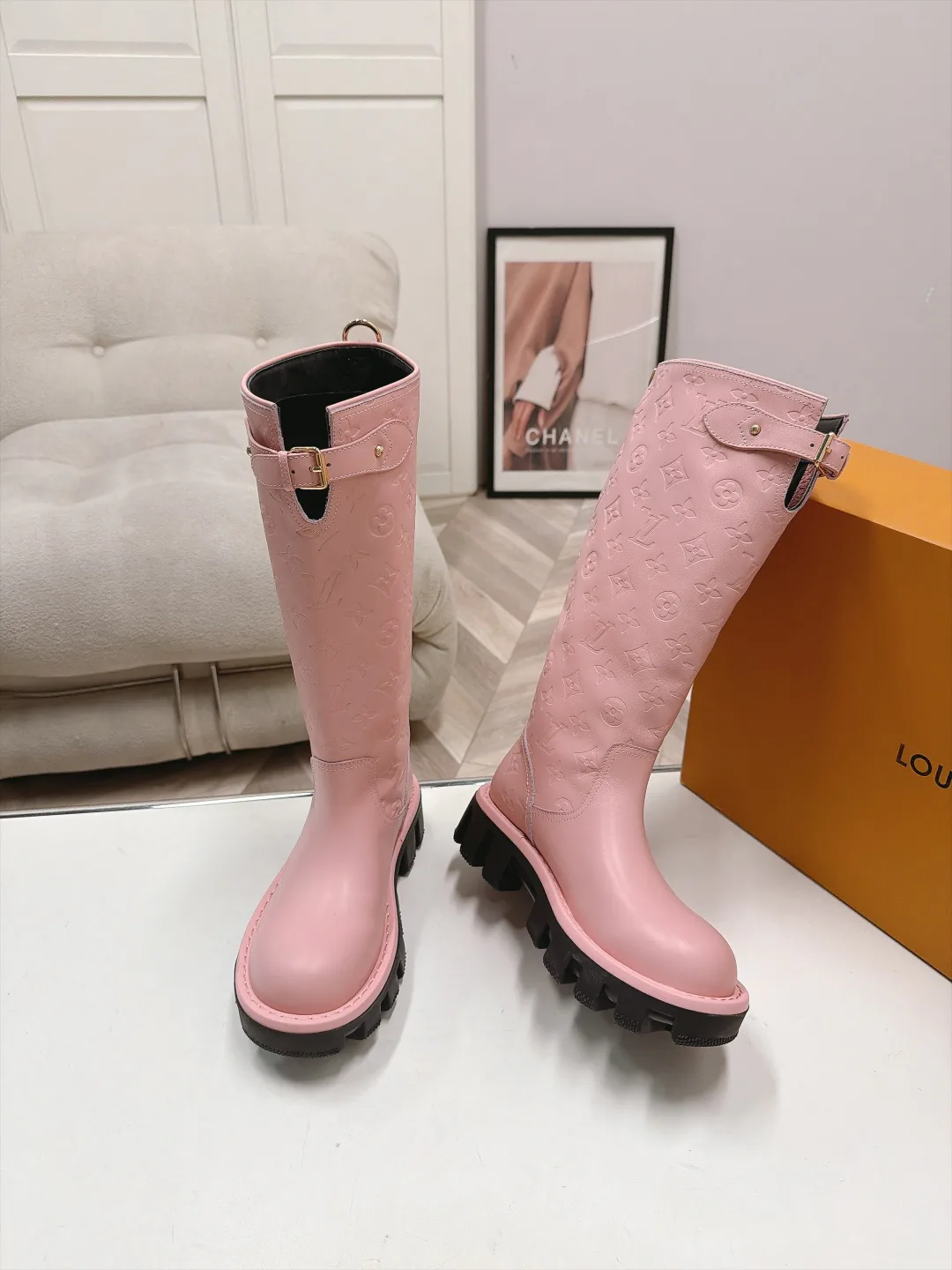 Сапоги Женские Louis Vuitton 19047364