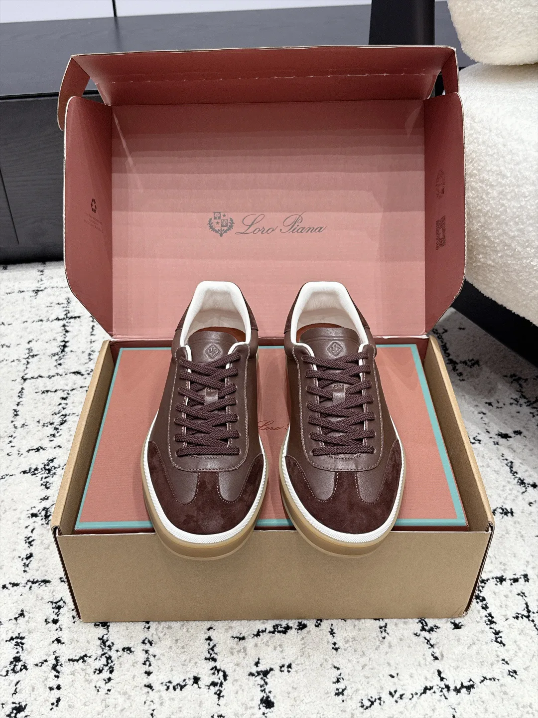 Кроссовки Женские Loro Piana 18133334