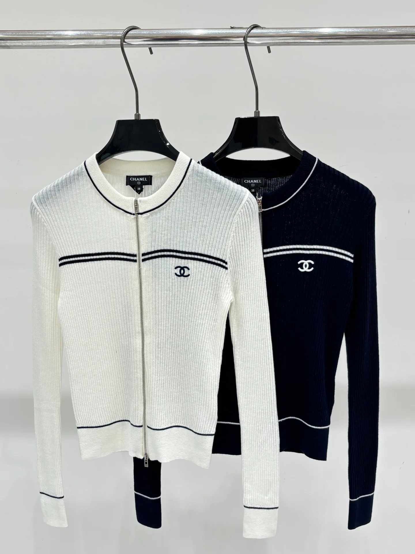 Джемперы И Свитеры Женские Chanel 18138681
