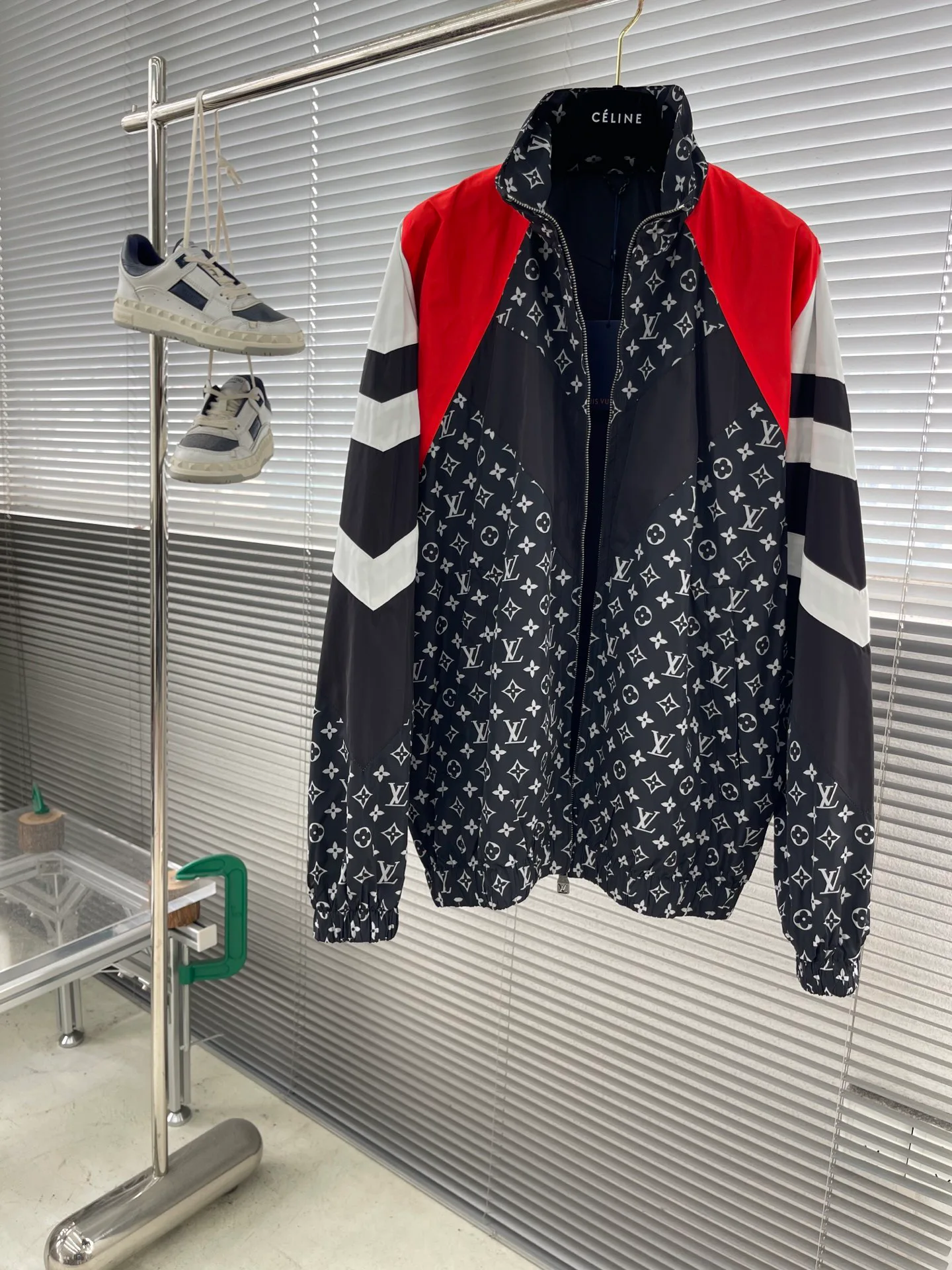 Куртки И Пуховики Мужские Louis Vuitton 9596377