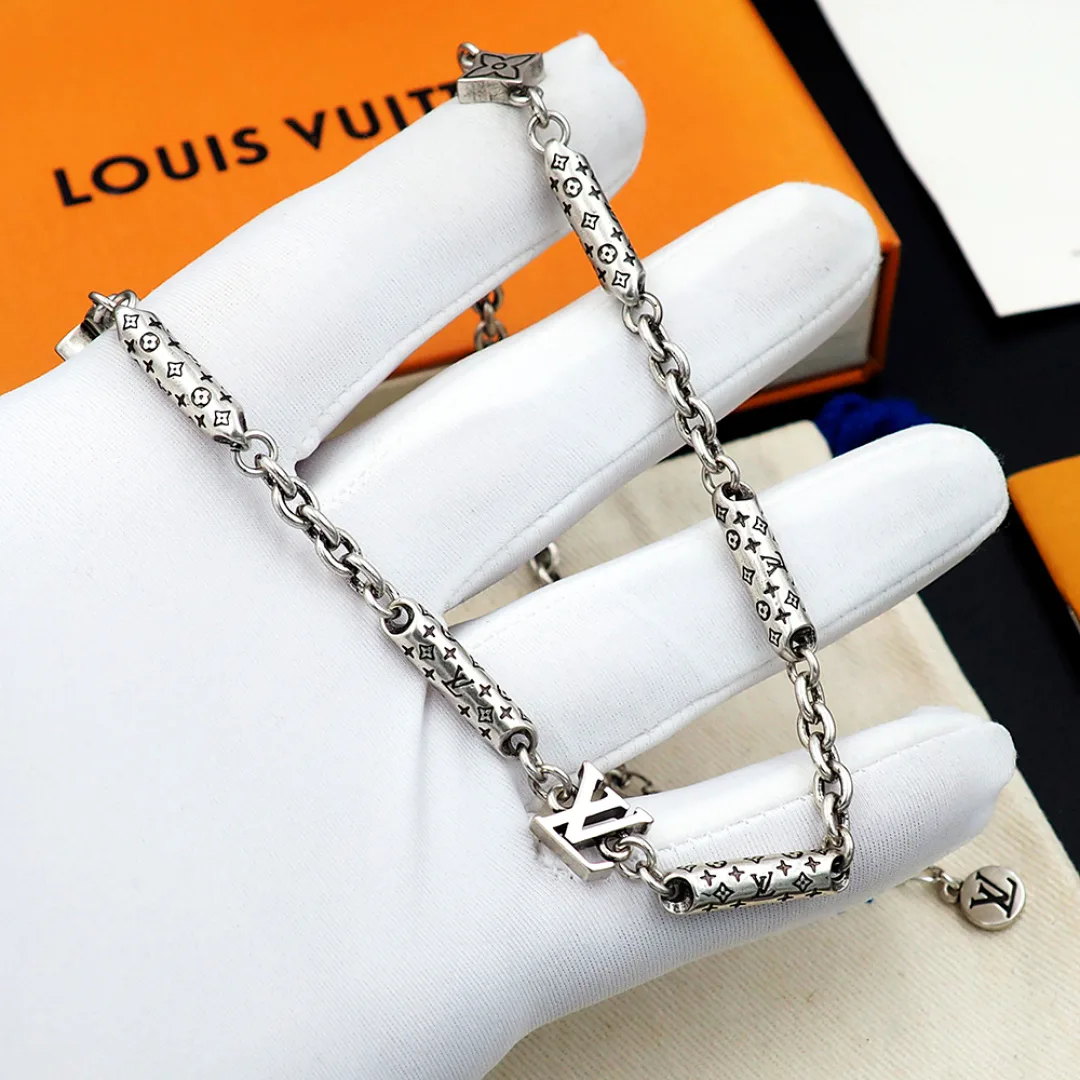 Бижутерия Louis Vuitton 12714089