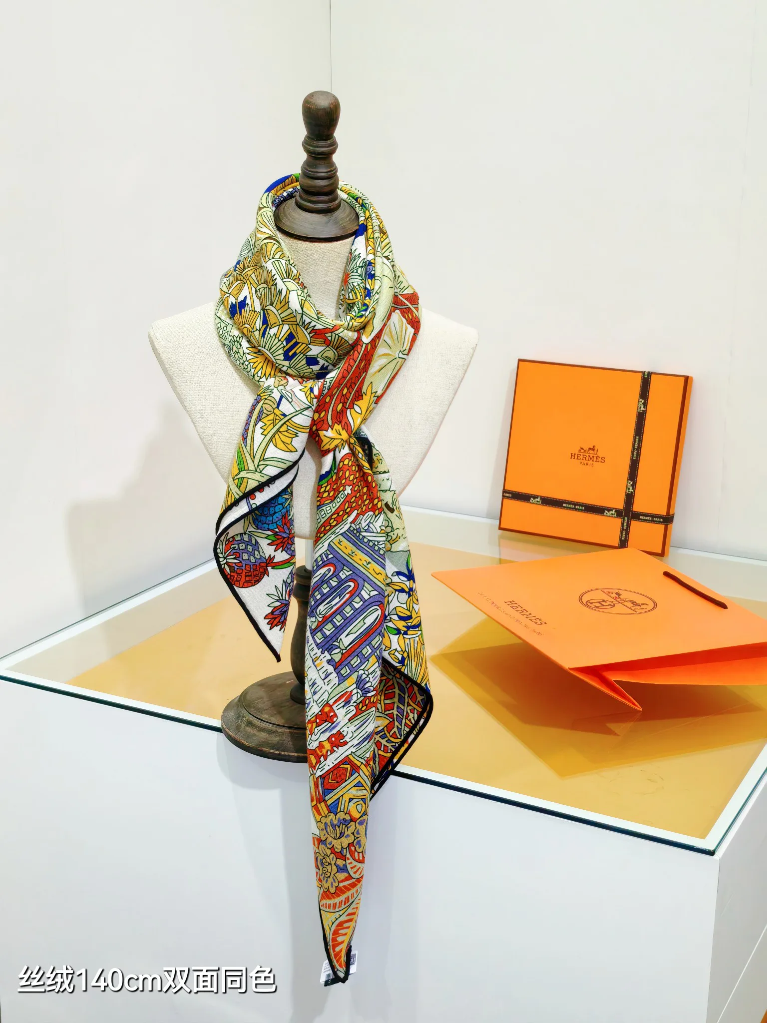 Текстиль Hermes 11394373