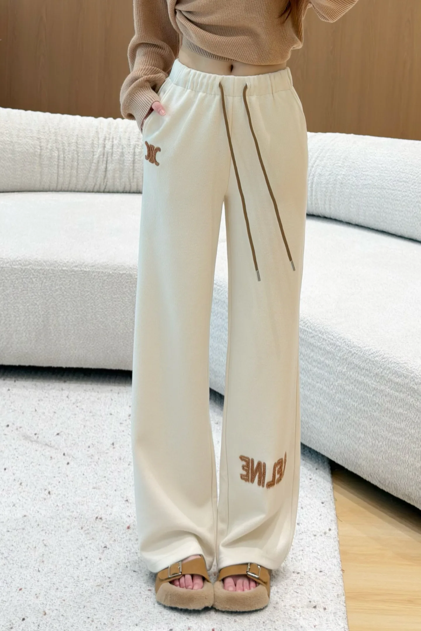 Брюки Женские Celine 18711478
