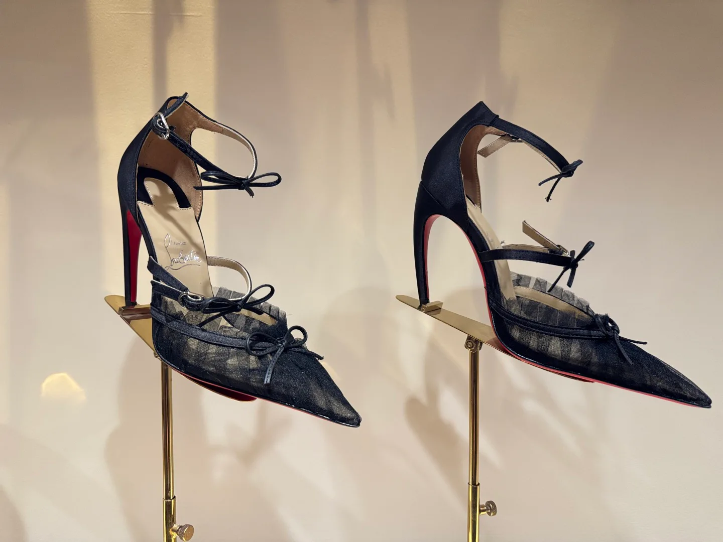 Туфли Женские Christian Louboutin 4743785