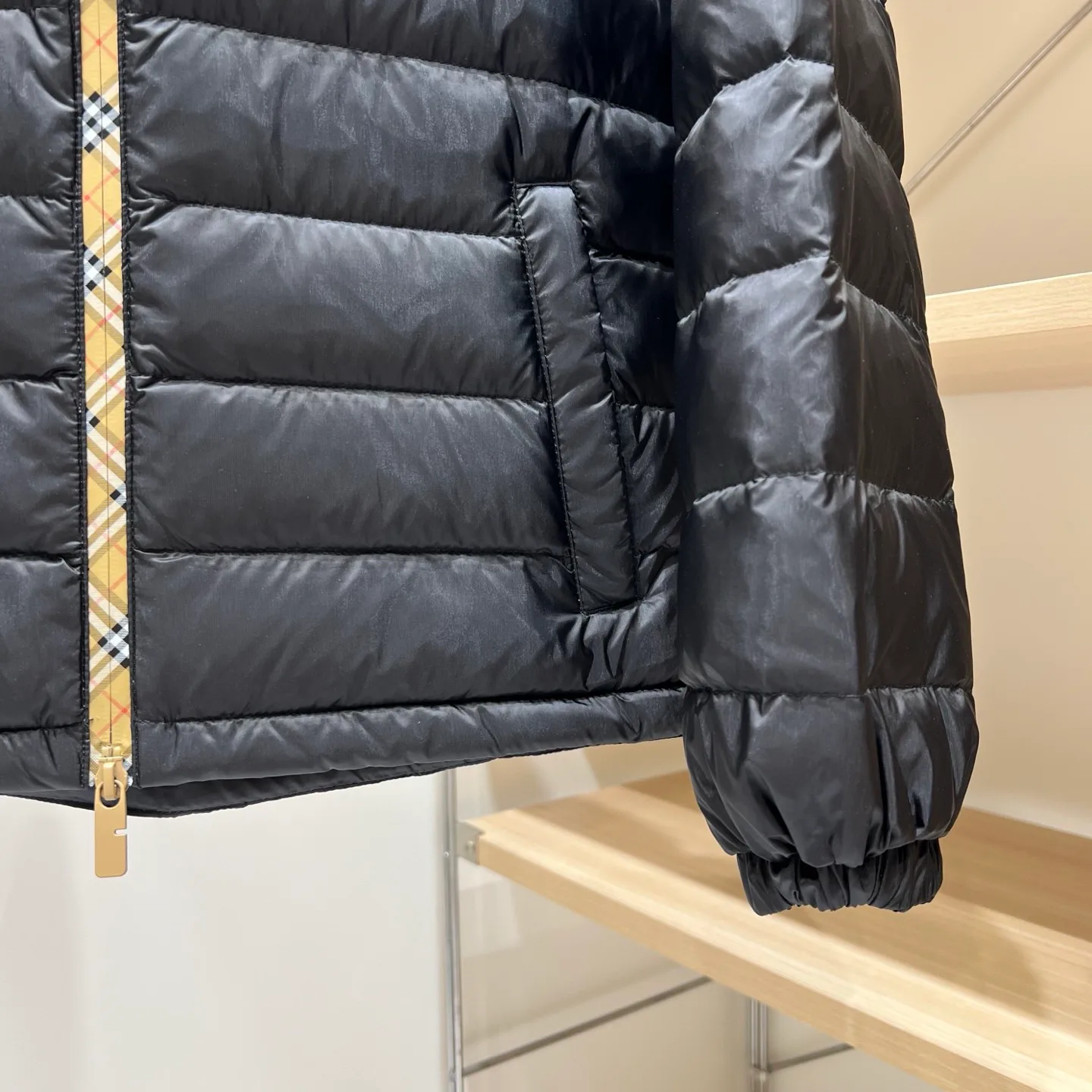 Куртки И Пуховики Женские Burberry 18110899