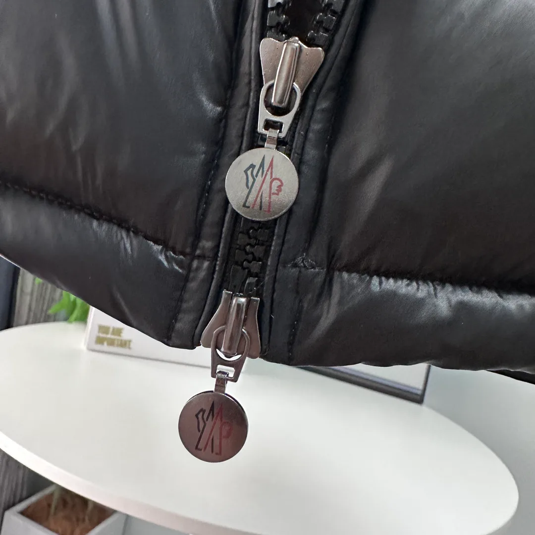 Куртки И Пуховики Женские Moncler 18129812