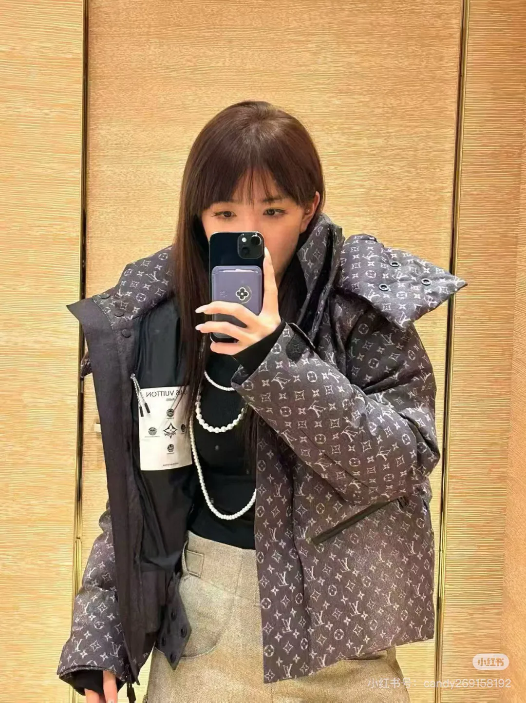 Куртки И Пуховики Женские Louis Vuitton 300336