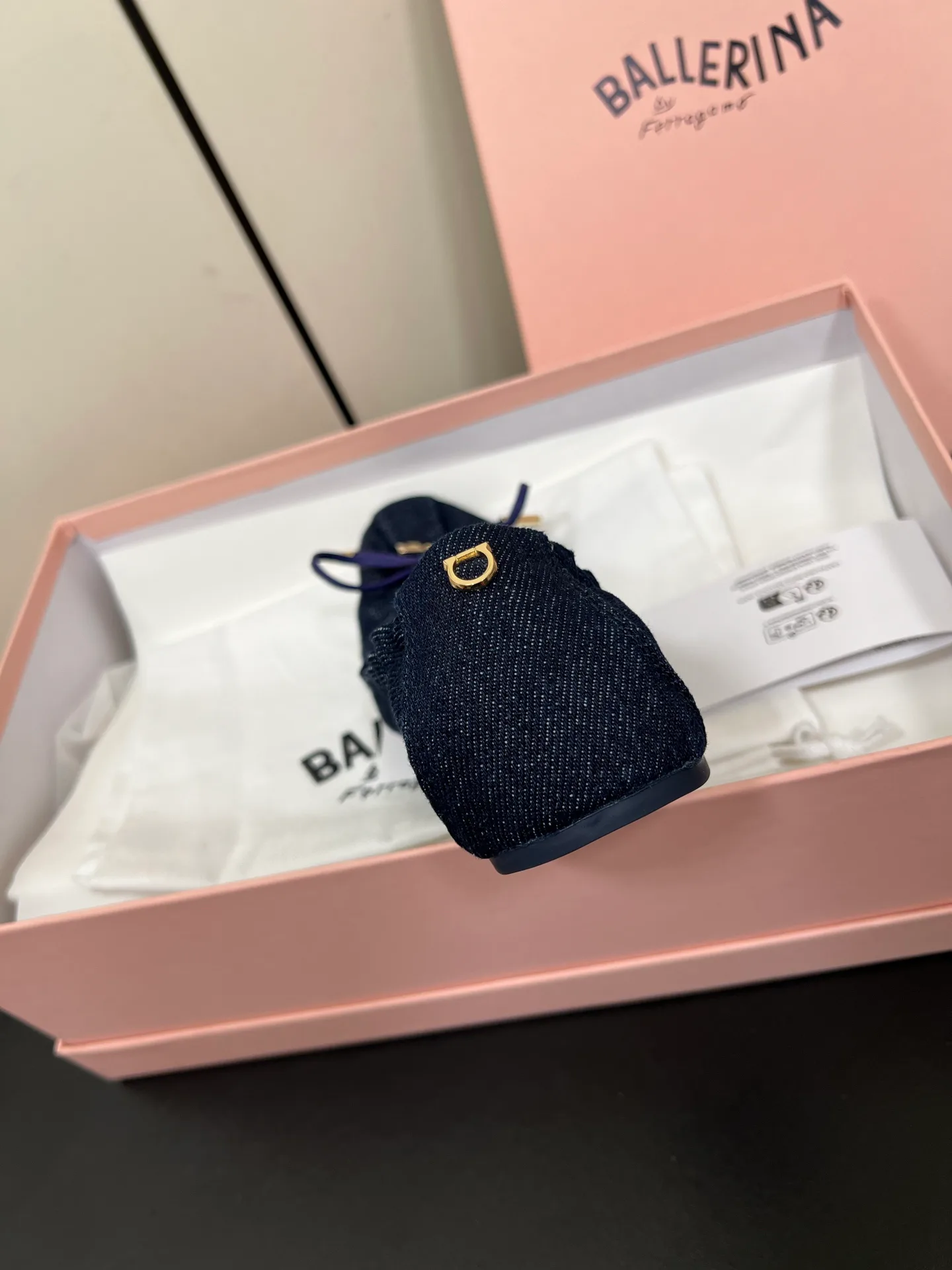 Балетки Женские Salvatore Ferragamo 578178