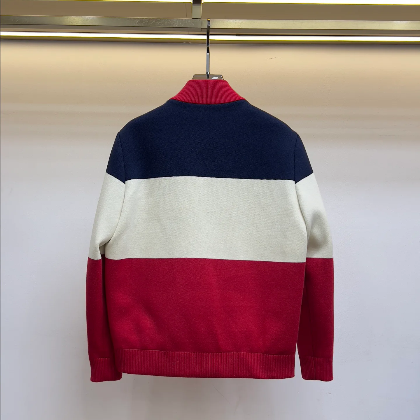 Куртки И Пуховики Мужские Gucci 844154